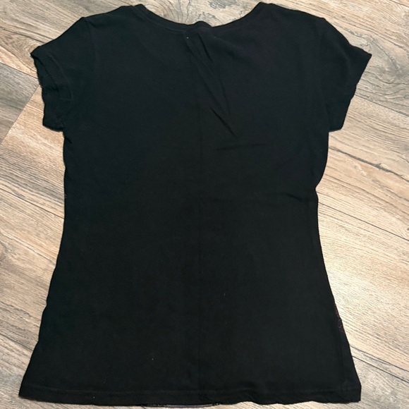 Twisted Black and Pink Mandala Tee - Picture 4 of 6